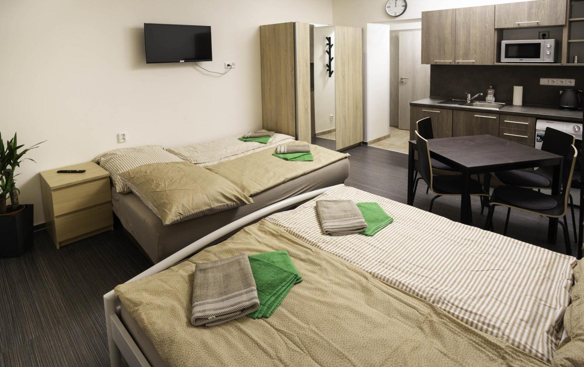 Flying Bed Apartment Close To Prague Castle And Airport Apartment Prag